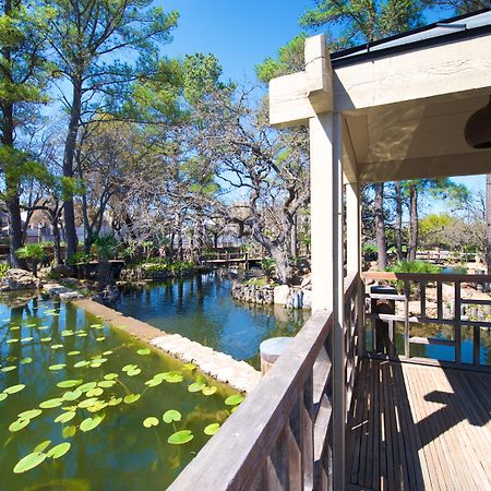 Horseshoe Bay Resort Экстерьер фото